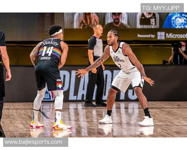 莱昂纳德半场表现抢眼19分钟内高效得分17分助球队争胜